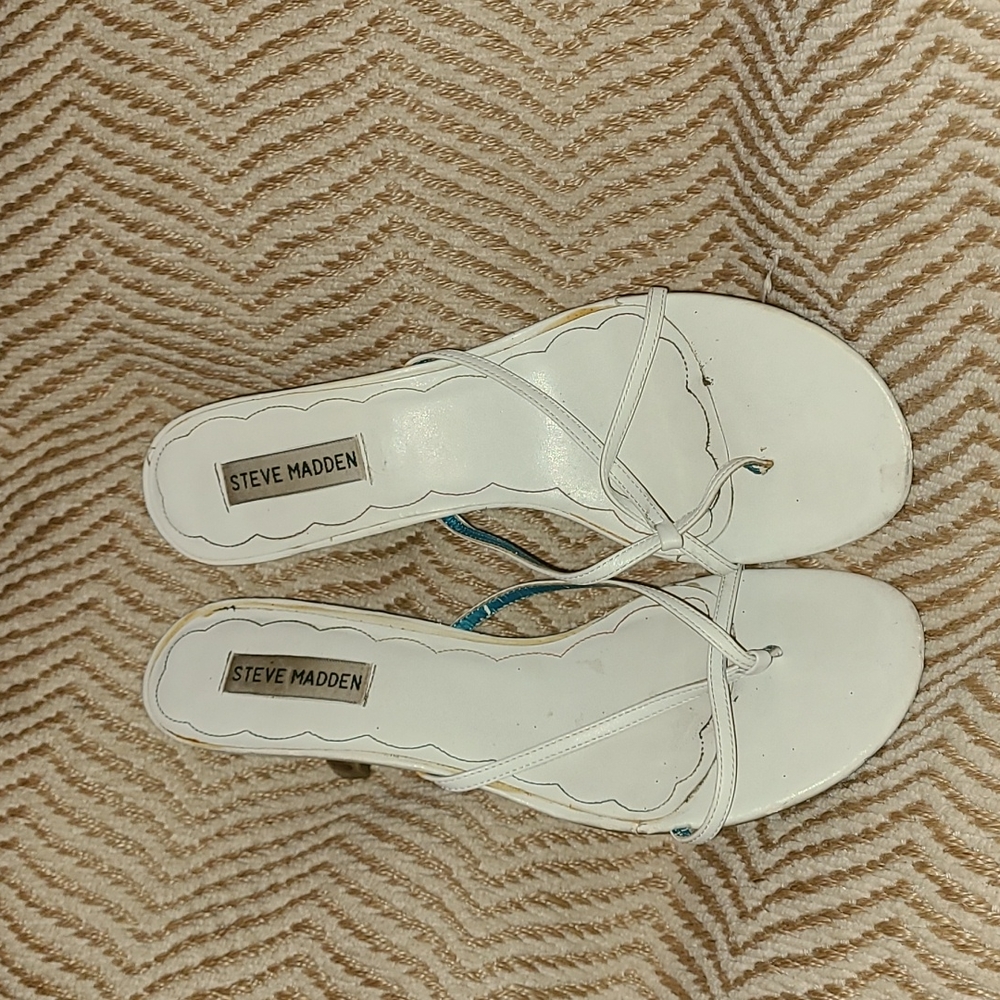 Steve Madden White open toed heels